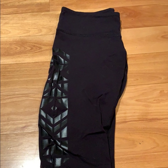 Lululemon Leggings - Picture 2 of 4